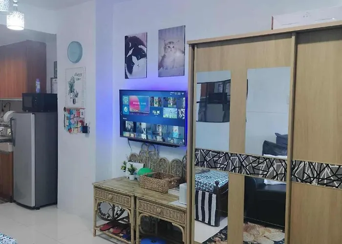 Luxurious In Quezon With Private Pool And Views Manila