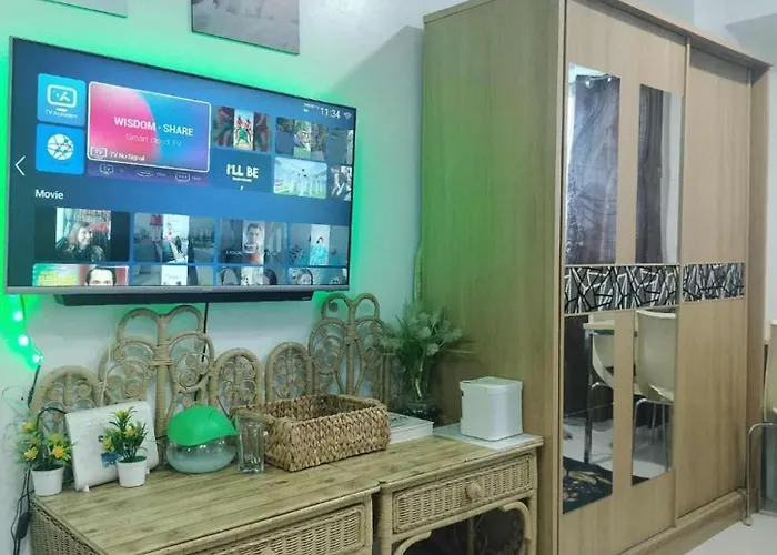 Luxurious In Quezon With Private Pool And Views Holiday home *