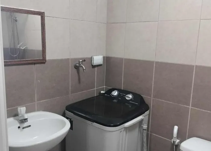 Luxurious In Quezon With Private Pool And Views Manila
